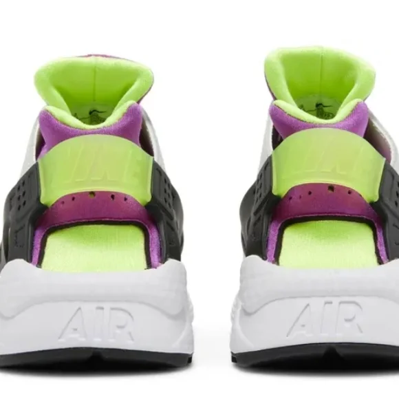 Nike Wmns Air Huarache 'Magenta' Sneakers Size 8.5 NWOT MSRP $120 - Picture 2 of 9